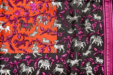 hermes solk scarf hunting in india|Chasse en Inde (1986) .